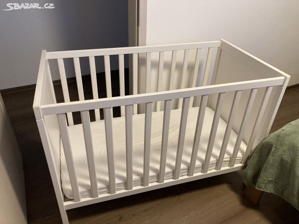 Dětská postýlka Ikea Sundvik s matrací