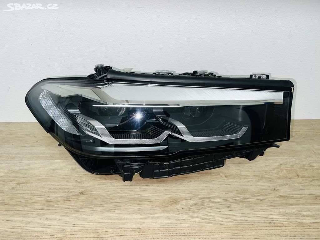 BMW G30 G31 LCI led světlomet