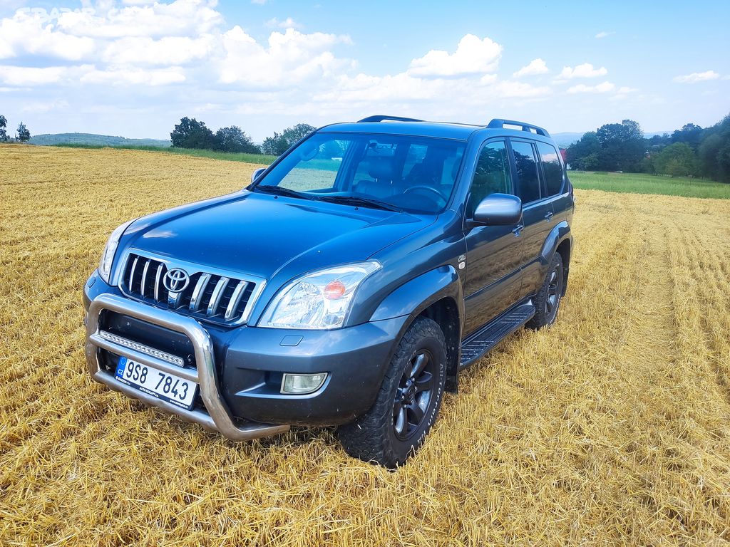 Toyota land cruiser 120 (2007)