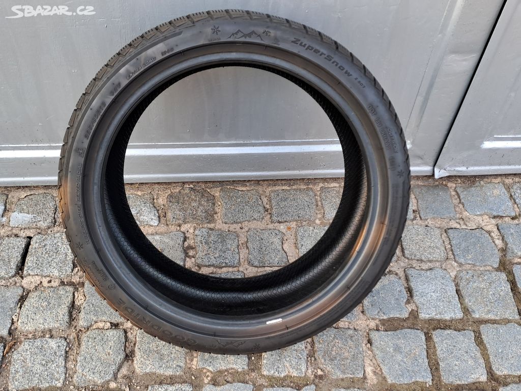 4x zimní pneu 225/40 R18