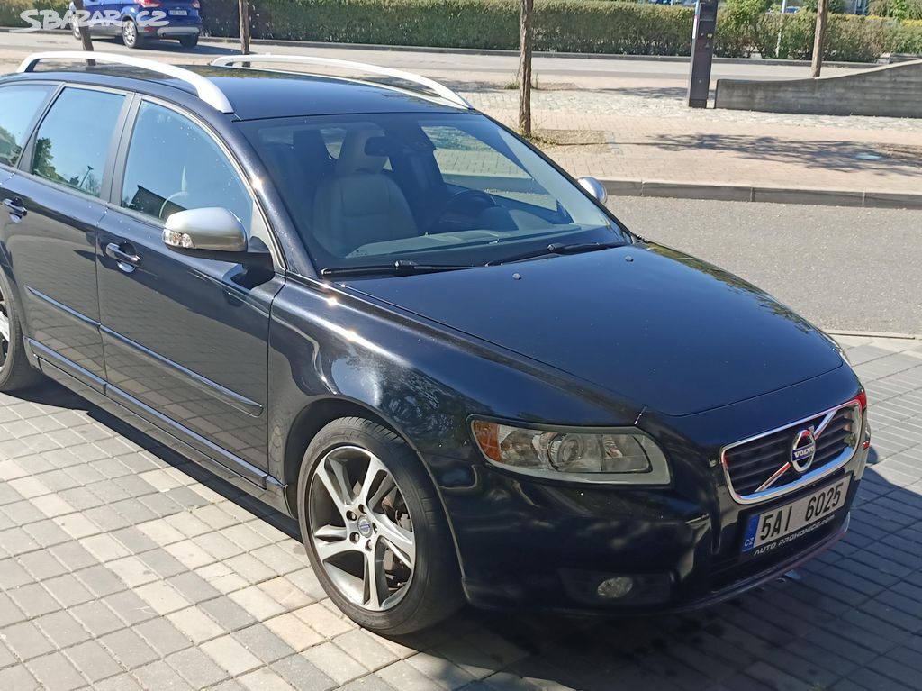 Volvo V50