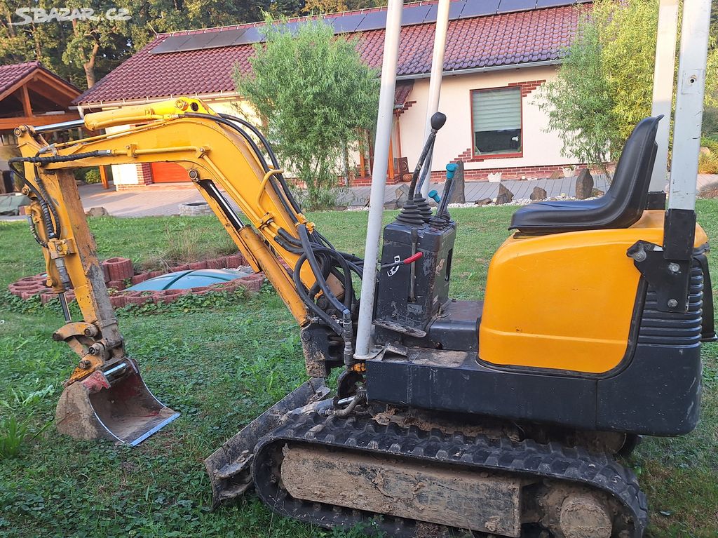 Takeuchi TB108