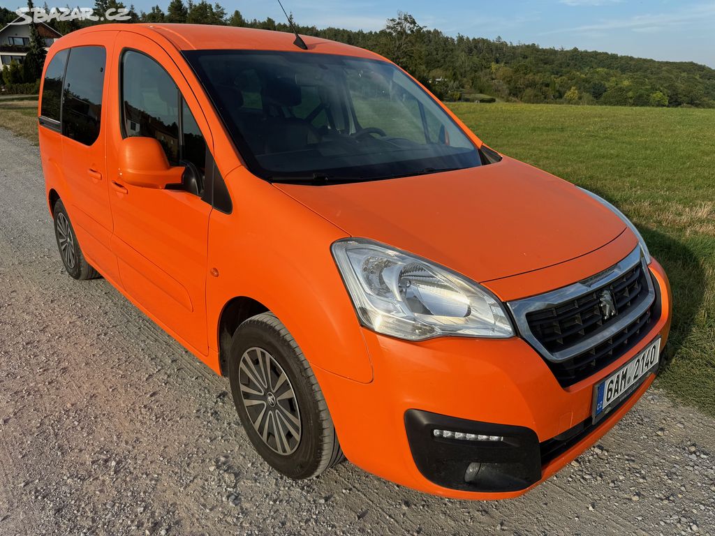 PEUGEOT PARTNER TEPEE 1.6BlueHDI 73kW NAVI KOUP ČR