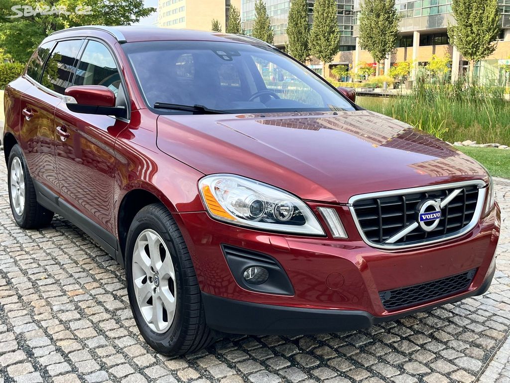 Volvo XC60, 2.4 D5 4x4 151kW 1MAJ SERVISKA