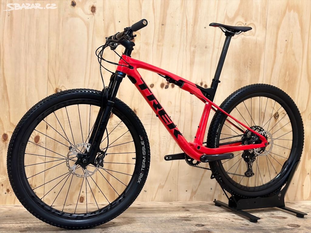 Trek Supercaliber 9.8 XT 29 palců Horské kolo 2022