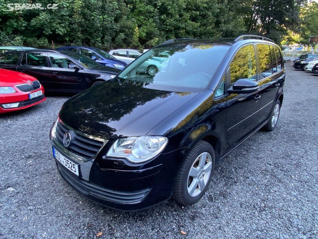 Volkswagen Touran 1.6i 75kW klima tempomat 229tkm