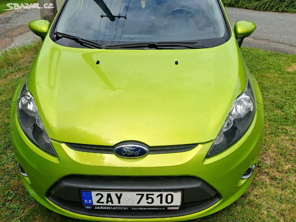 Automobil Ford fiesta