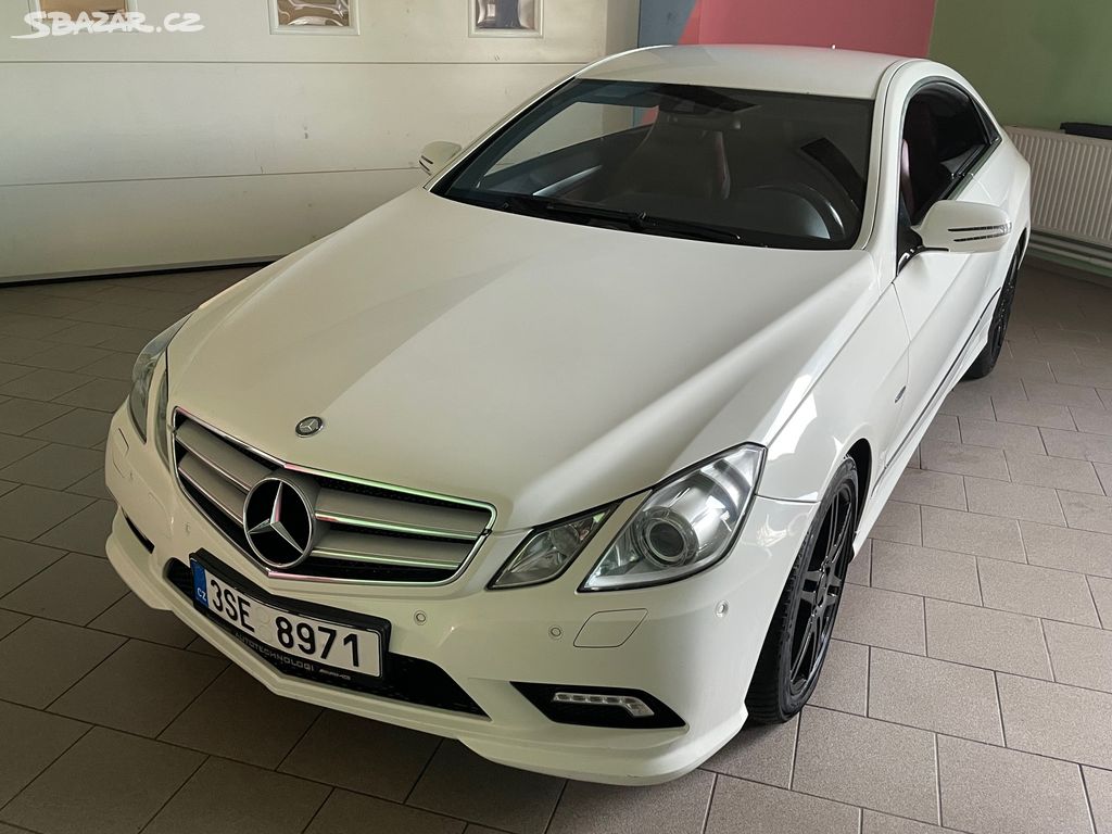 MB E 350 CGi Coupé r.v.2009 benzin 215kw