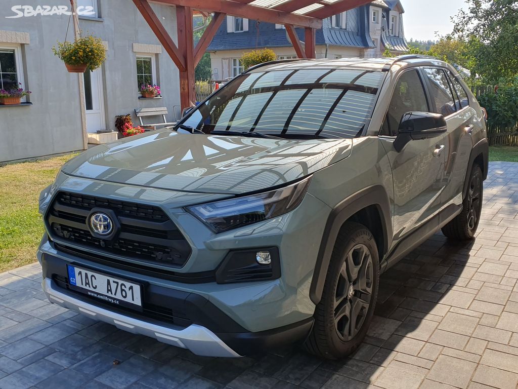 Toyota RAV4 2.5 hybrid Adventure 4×4