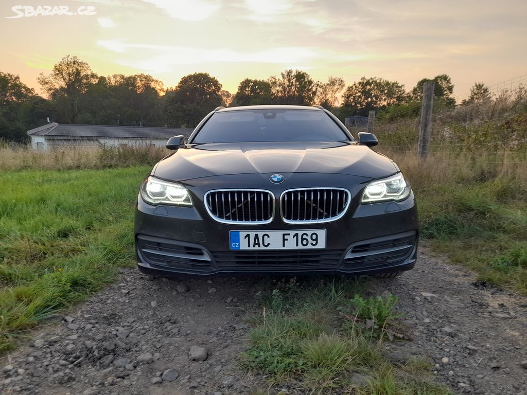 BMW 520D XDRIVE , MATRIX 12/2015 čr