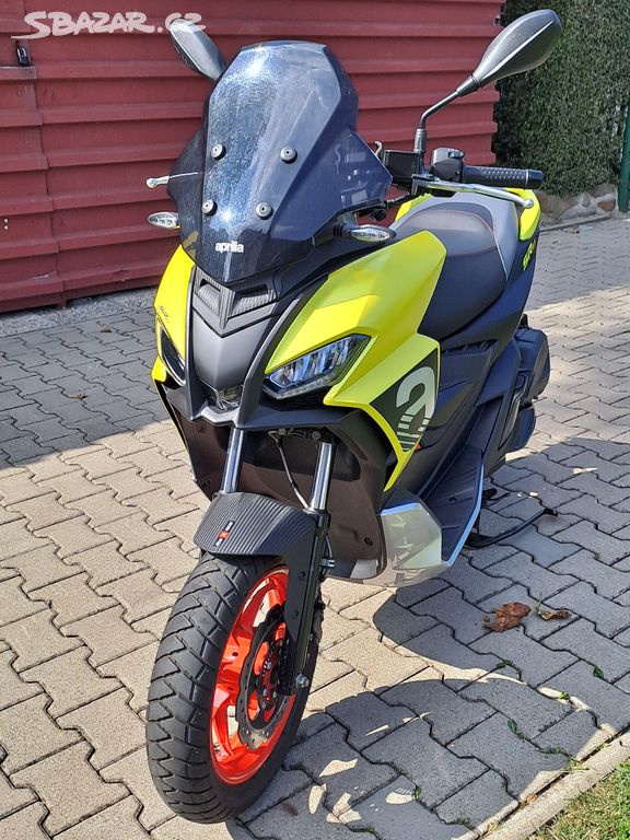 Skůtr aprilia