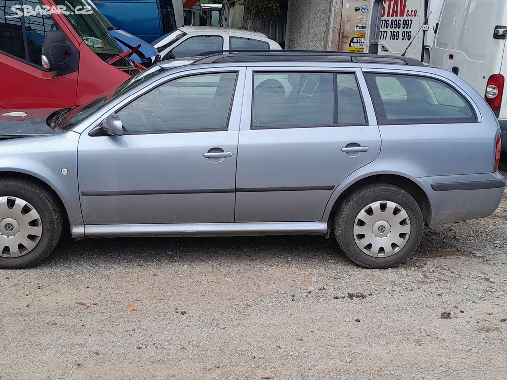 Škoda Octavia kombi 1,6 benzín