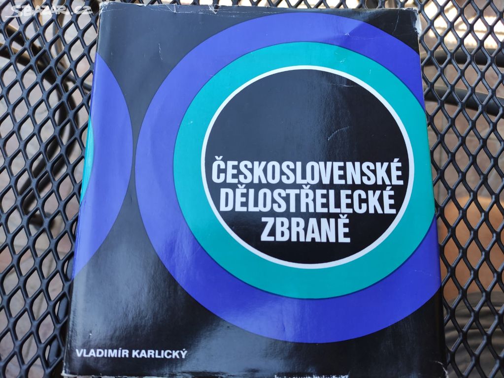 Československé dělostřelecké zbraně V. Karlický