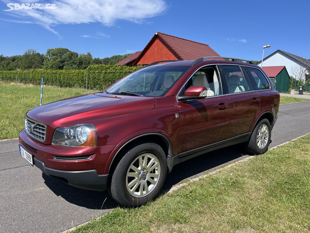 VOLVO XC90, 2.4 D5, manuál, 1 majitel, nová stk