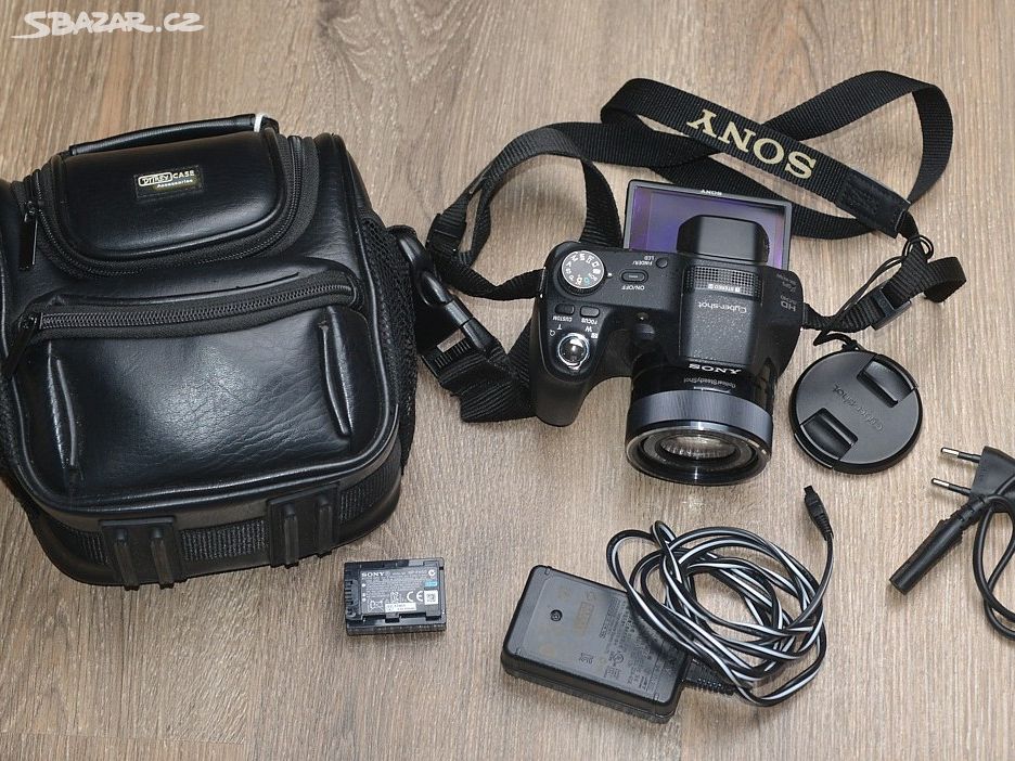 SONY CyberShot DSC-HX100V *16,2MP*Full HDV*GPS*BAG