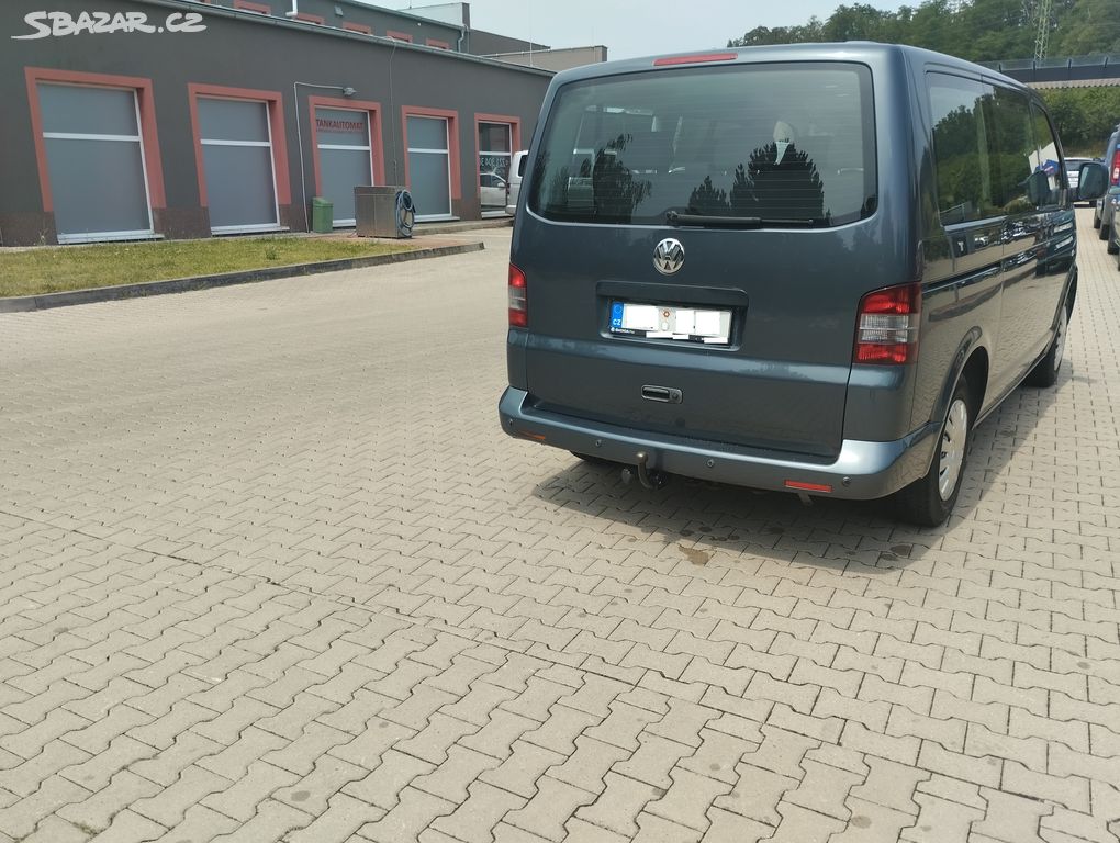 Prodam VW T5 1,9 TDI Caravelle r.v.2005