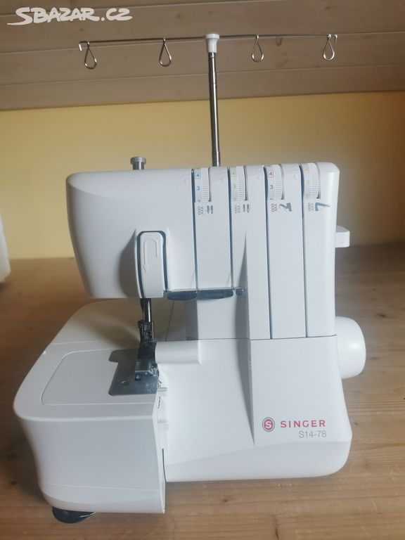 Overlock Singer S14-78