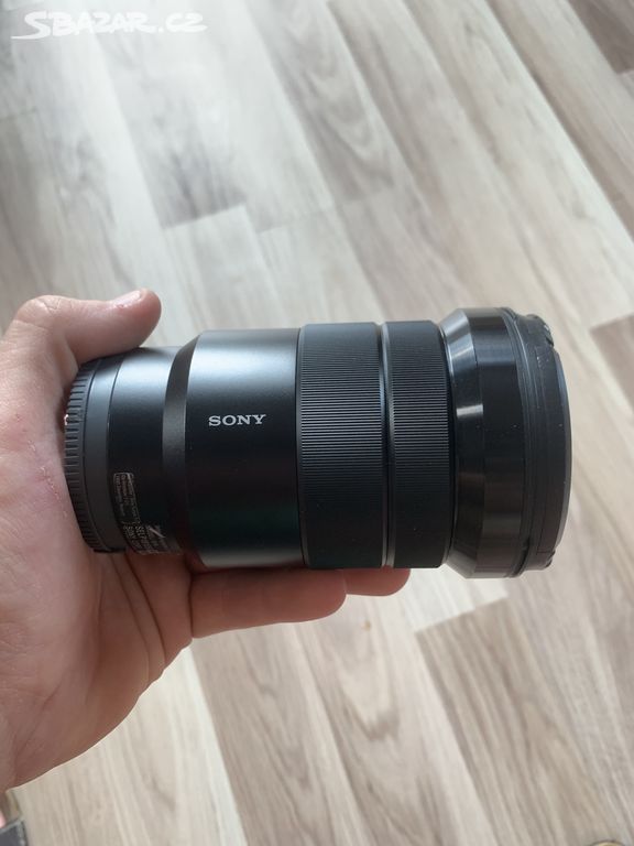 Sony E PZ 18-105 mm f/4 G OSS