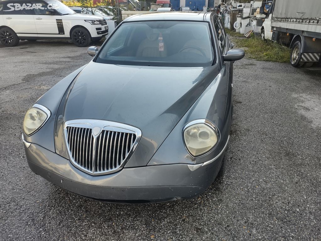 Lancia Thesis 3.0i V6