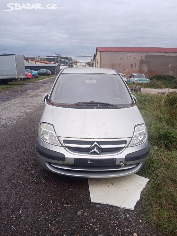 Citroen C8 na díly