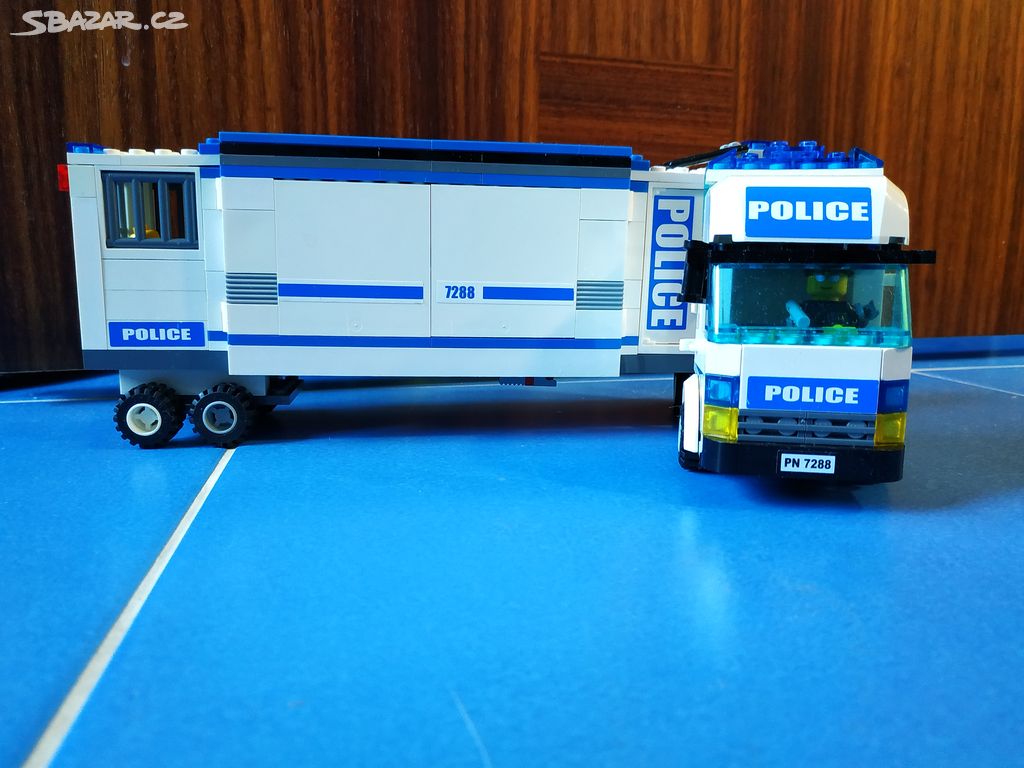 LEGO Policejní kamion