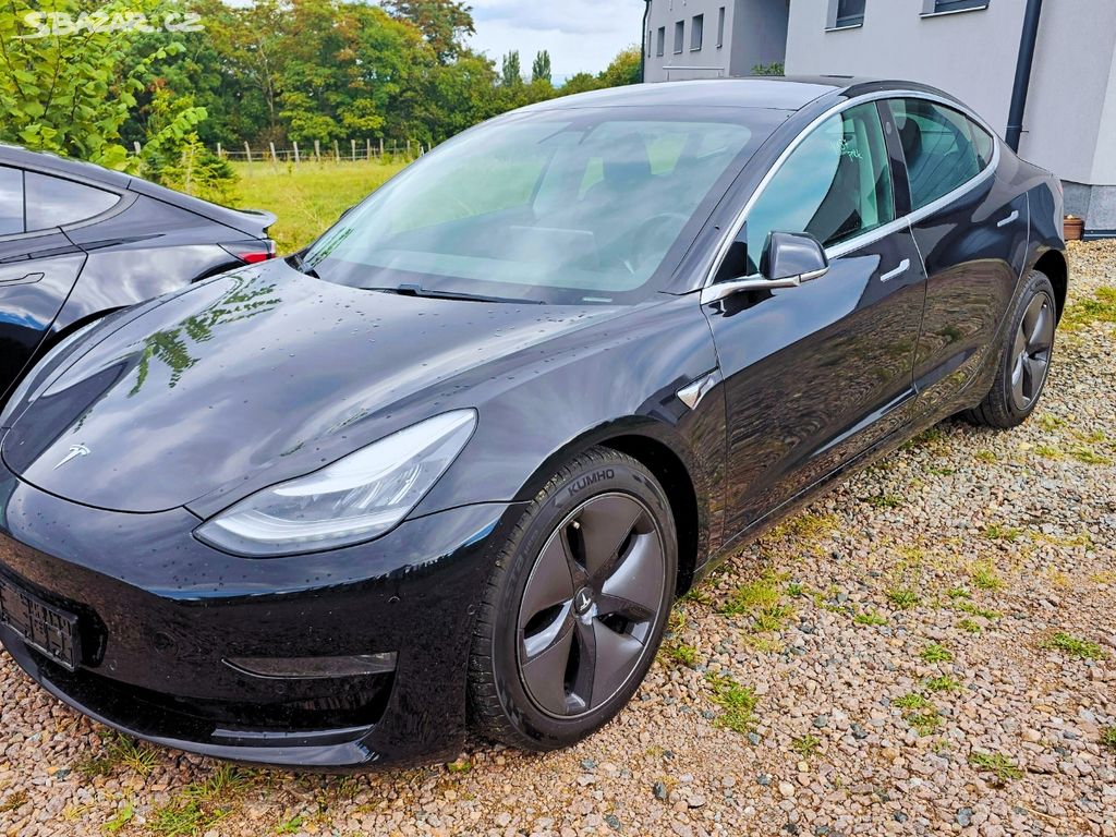 Tesla MODEL 3 Long Range + akcelerační Boost