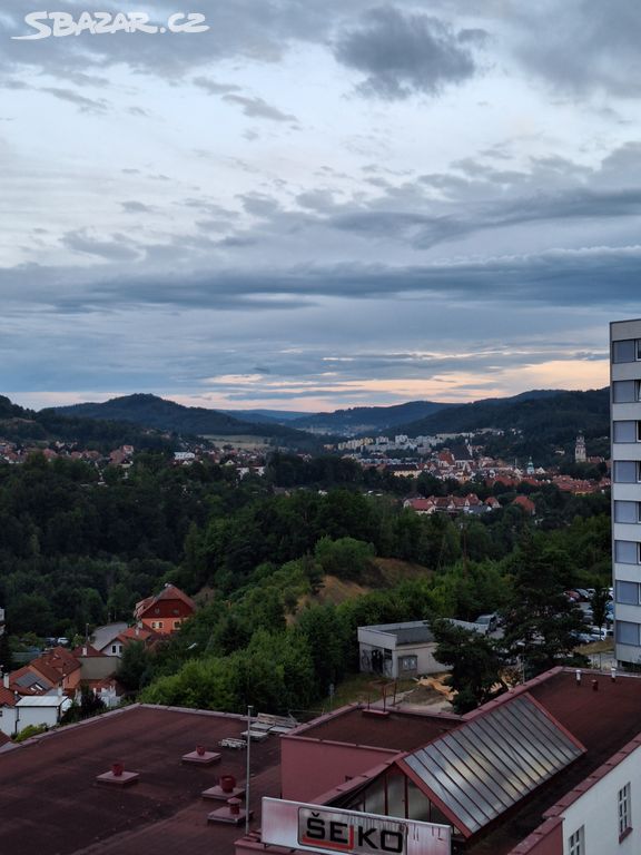 Pronájem bytu 2+KK s lodžií, Český Krumlov