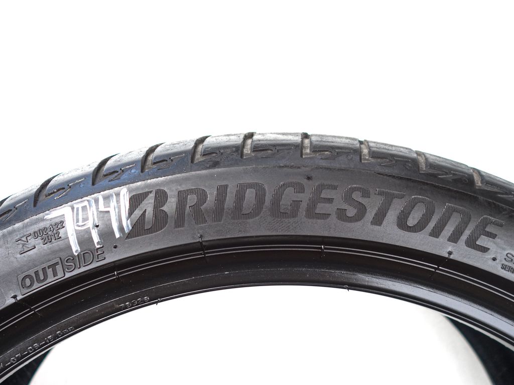 Letní pneu 225/40/19 Bridgestone 4ks p7941