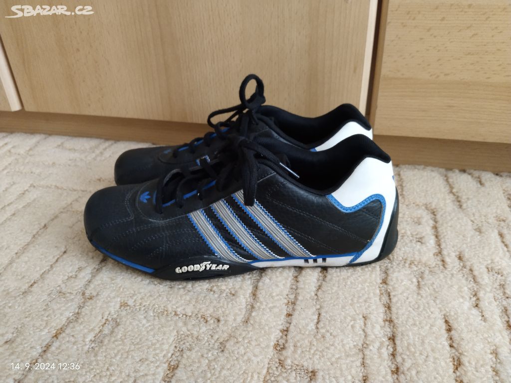 Botasky Adidas 38