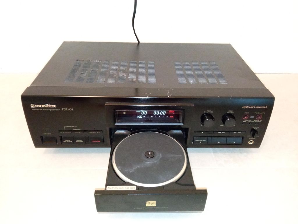 CD PŘEHRÁVAČ/REKORDÉR PIONEER PDR-05 K SERVISU