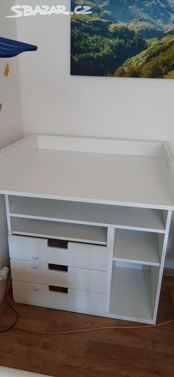 Prebalovaci komoda IKEA