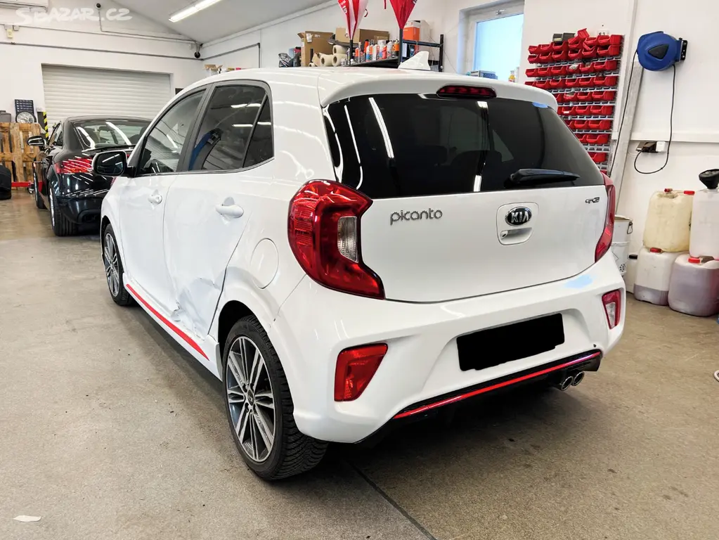 Kia Picanto 1.0 T-GDi GT line 49kW - fotka 6