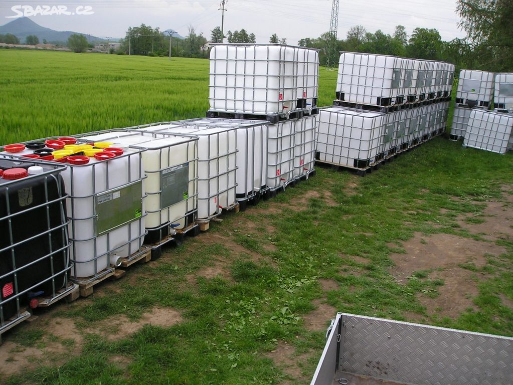 IBC kontejner,nádrž 1000 litrů,též NOVÉ na PITNOU