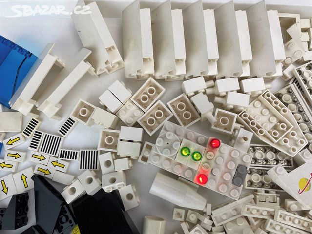 Lego 6783 Sonar Transmitting Cruiser (Space) - Praha, Stodůlky - Bazar ...