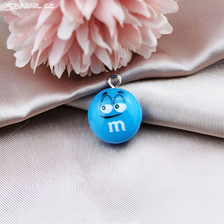 Přívěšek m&m's - Modrá