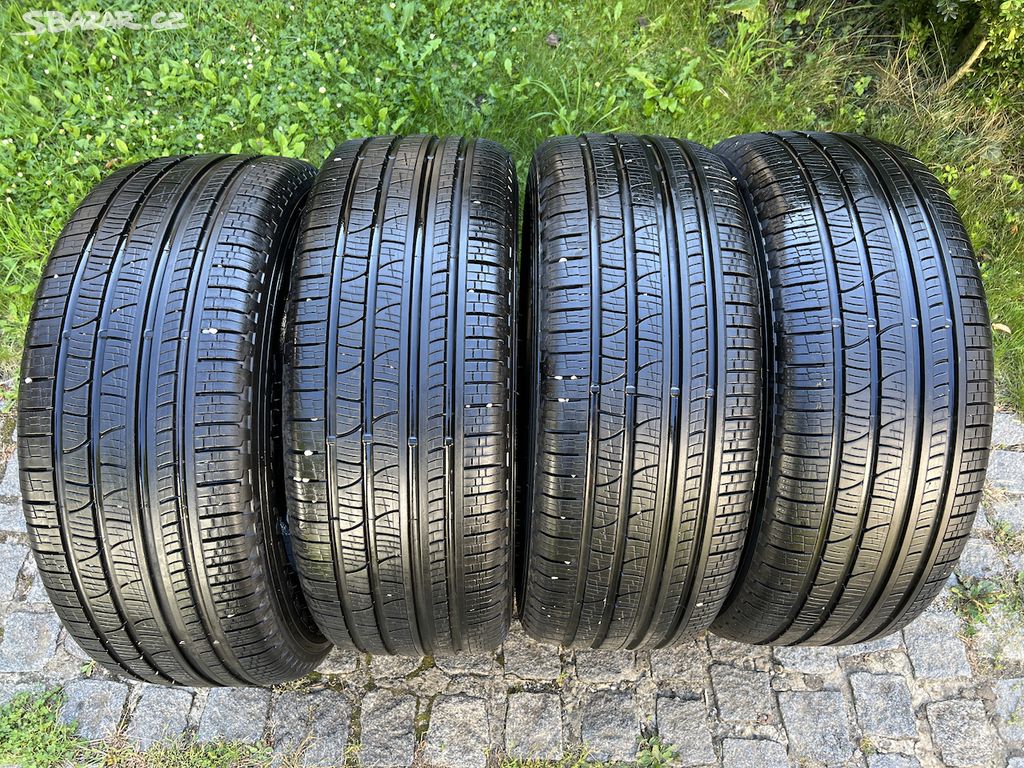 255 60 18 R18 celoroční pneu Pirelli Scorpion