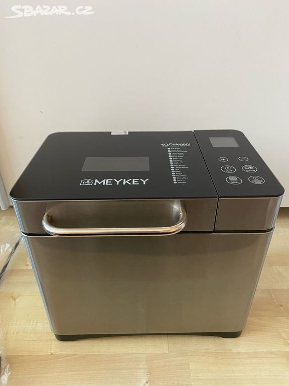 Pekárna na pečení chleba Meykey / 710W/19 režimů