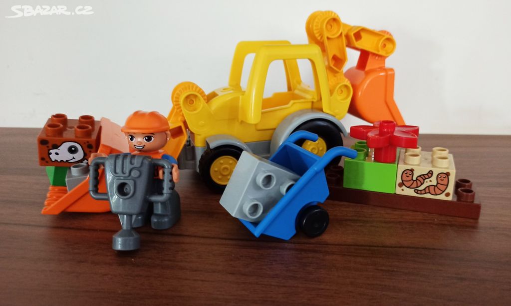 Lego Duplo traktorbagr 10811 Karvin Sbazar.cz