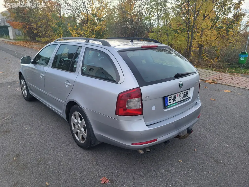 Škoda Octavia combi 1.9 TDI Elegance 77kW původ-CZ - fotka 2