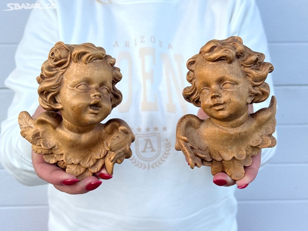 2 kusy socha dřevěný nástěnný anděl jemné rysy