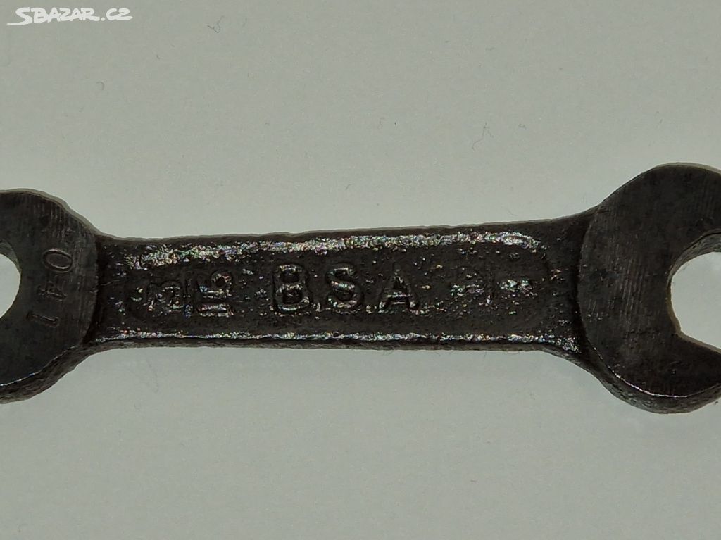 B.S.A. - starý klíč k veteránu