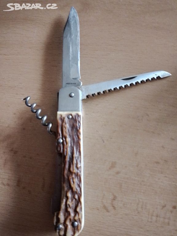 Zavírací nůž Mikov  č.3