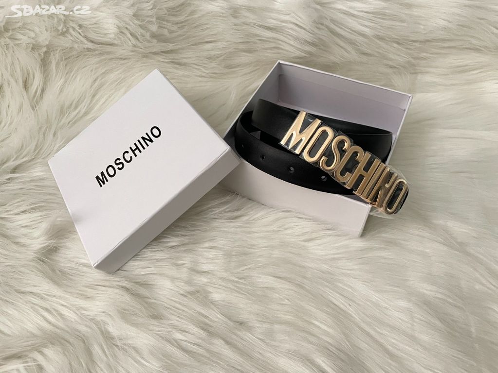 Moschino opasok s krabicou