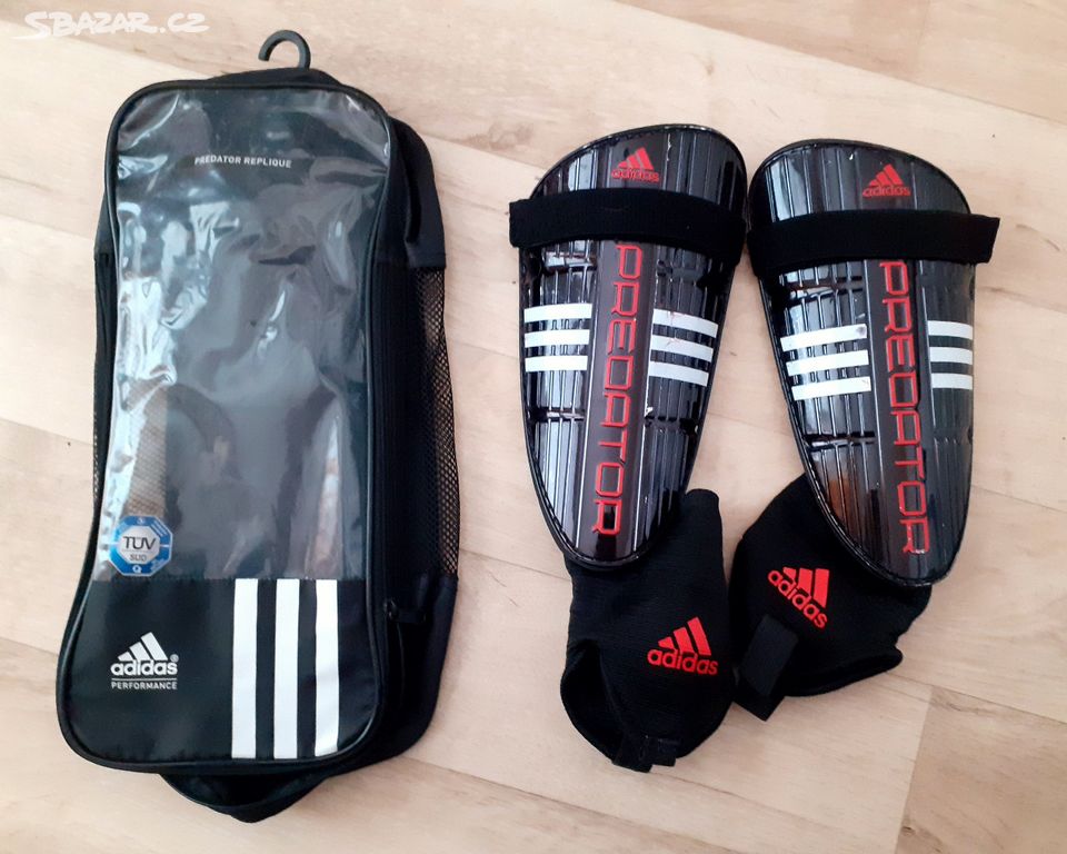 Pánské fotbalové chrániče Adidas