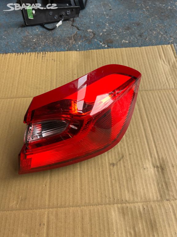 Ford Fiesta lampa zadní mk8 2020