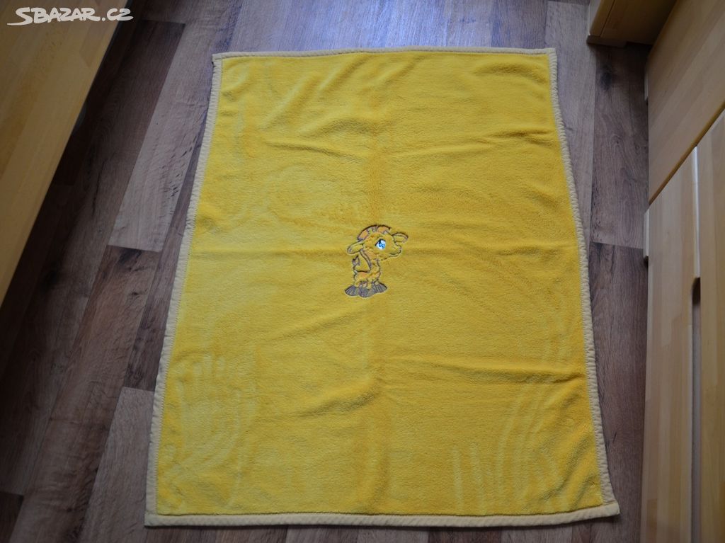 Dětská mikroplyšová deka 75x95cm žlutá.