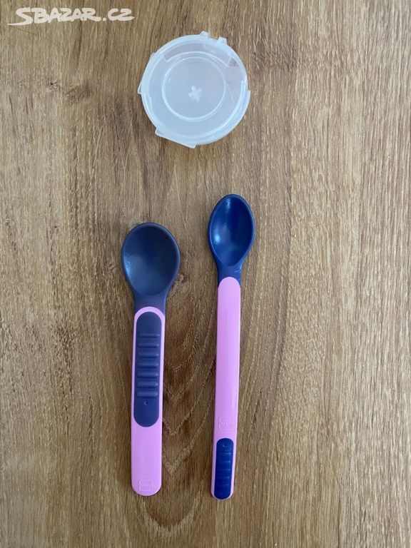 MAM Feeding spoons & Cover 6m+ lžičky 2 ks