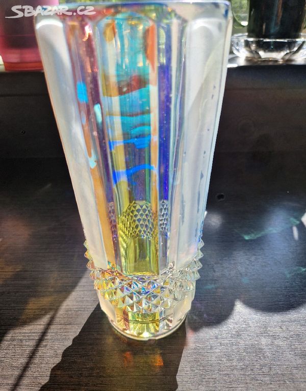 Irisovaná váza 22 cm