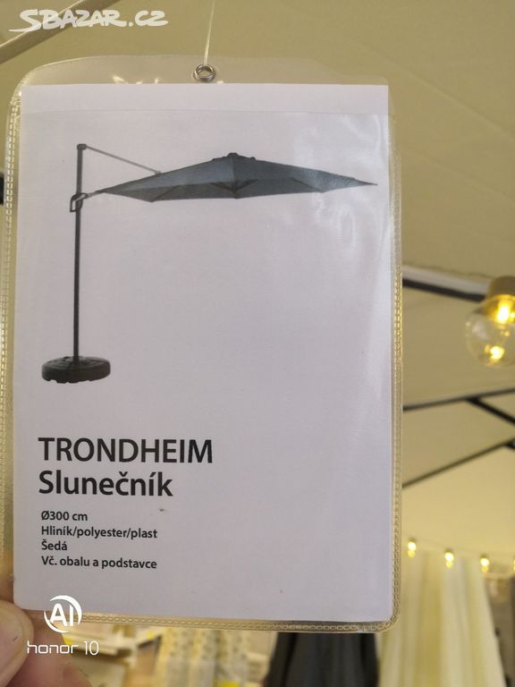 Prodám slunečník Trondheim, v. 2,5 m, průměr 3 m