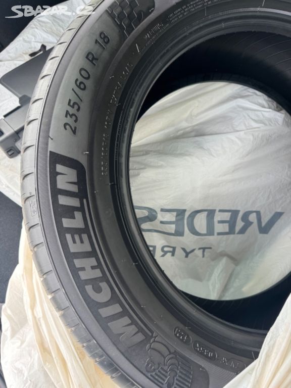 Letní pneu Michelin Pilot Sport 4 SUV 235/60 R18